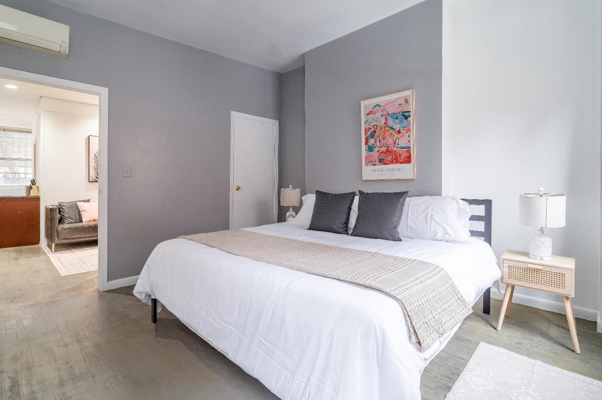 Unbeatable Location! 3bd 1ba Near Nyc's Popular Attractions! Apartment New York