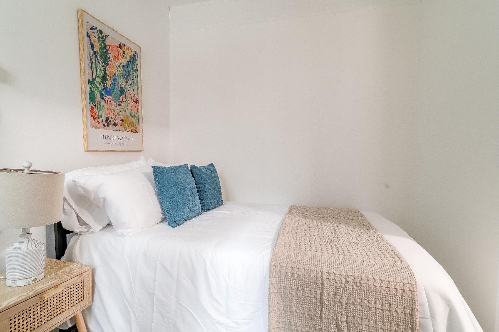 Unbeatable Location! 3bd 1ba Near Nyc's Popular Attractions! Apartment New York